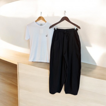 İKİLİ KOMBİN - ŞALVAR MODEL PANTOLONUMUZ VE CASIC T-SHIRT